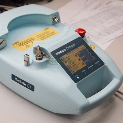 Прилад лазерної хірургії Mediola Compact Прилад лазерної хірургії Mediola Compact